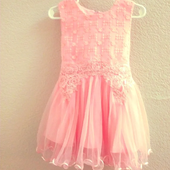 Beautees Dresses | Beautees Pink Lace & Tulle Dress Girls | Color: Pink | Size: 18-24mb | Madewithlove30's Closet Beautees Dresses | Beautees Pink Lace & Tulle Dress Girls | Color: Pink | Size: 18-24mb | Madewithlove30's Closet